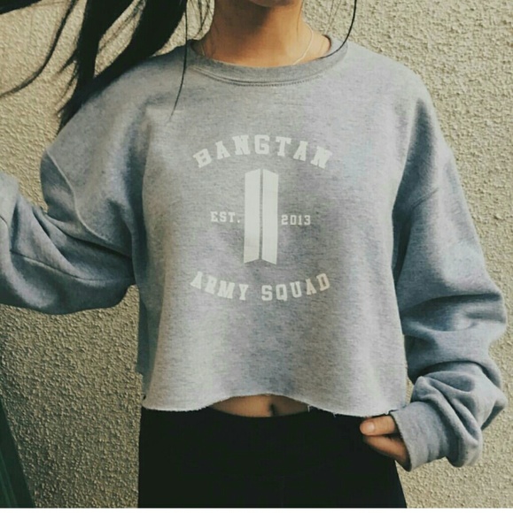 BTS crop pullover sweater - Picture 2 of 3